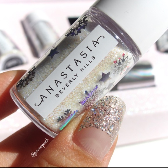 🌟LE🌟Anastasia Beverly Hills Holiday Loose Glitter Set - Picture 10 of 16